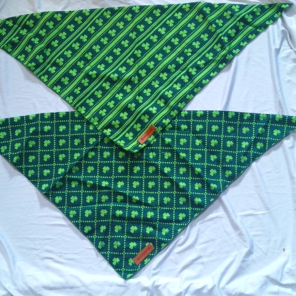Realeaf St. Patrick's Day Dog Bandanas 2 Pack, Reversible Shamrock Print  Sz XL